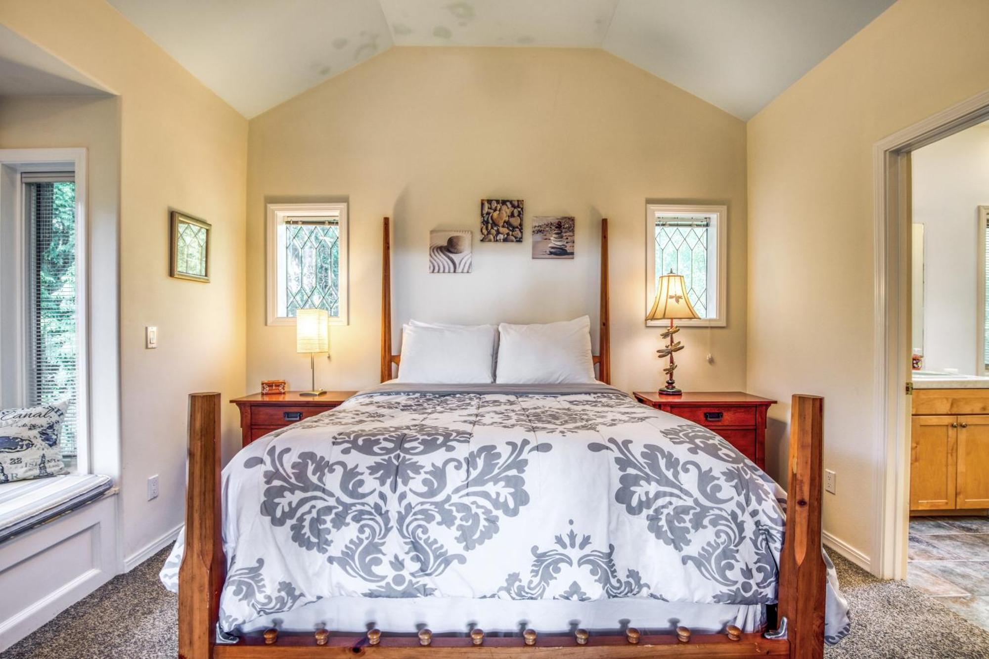 The Quintessa Cottage Clinton エクステリア 写真